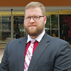 Dr. Gustavo M. Hüning